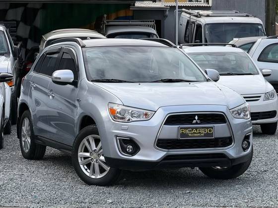 MITSUBISHI ASX 2.0 4X2 16V GASOLINA 4P AUTOMÁTICO MITSUBISHI ASX 2.0 4X2 16V GASOLINA 4P AUTOMÁTICO